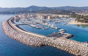 10 x 3.5 Metre Berth/Mooring Port of Bormes-Les-Mimosas For Sale