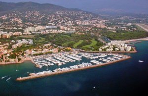 10 x 3.6 Metre Berth/Mooring La Napoule Marina For Rent