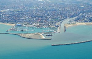 10 x 4 Metre Berth/Mooring Marina di Pescara