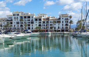13 x 4.5 Metre Berth/Mooring Puerto de la Duquesa For Rent