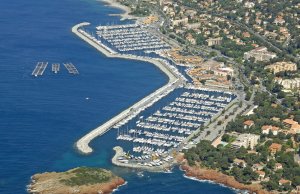 18 x 5 Metre Berth/Mooring Port of Santa Lucia St Raphael For Sale
