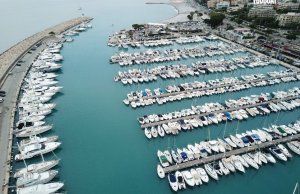 23 x 6.5 Metre Berth/Mooring Port de Saint-Laurent-du-Var For Sale