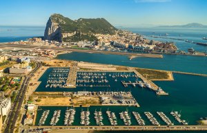 35 x 7.6 Metre Berth/Mooring Alcaidesa Puerto Deportivo Marina For Rent