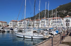 45 x 8 Metre Berth/Mooring Queensway Quay Marina For Sale