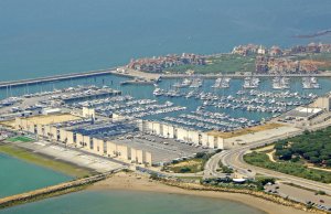 50 x 10 Metre Berth/Mooring Marina Sherry For Sale