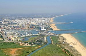 8 x 3.1 Metre Berth/Mooring Marina de Vilamoura For Sale