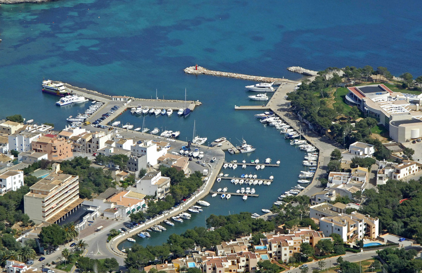 Real Club Nautico Porto Petro Marina - Marina Berths / Moorings